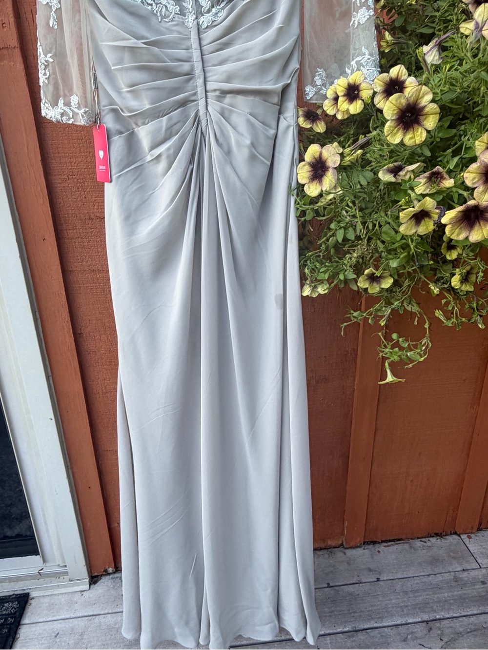 JJs HOUSE NWT Lace-Detail Evening Dress - Picture 9 of 12